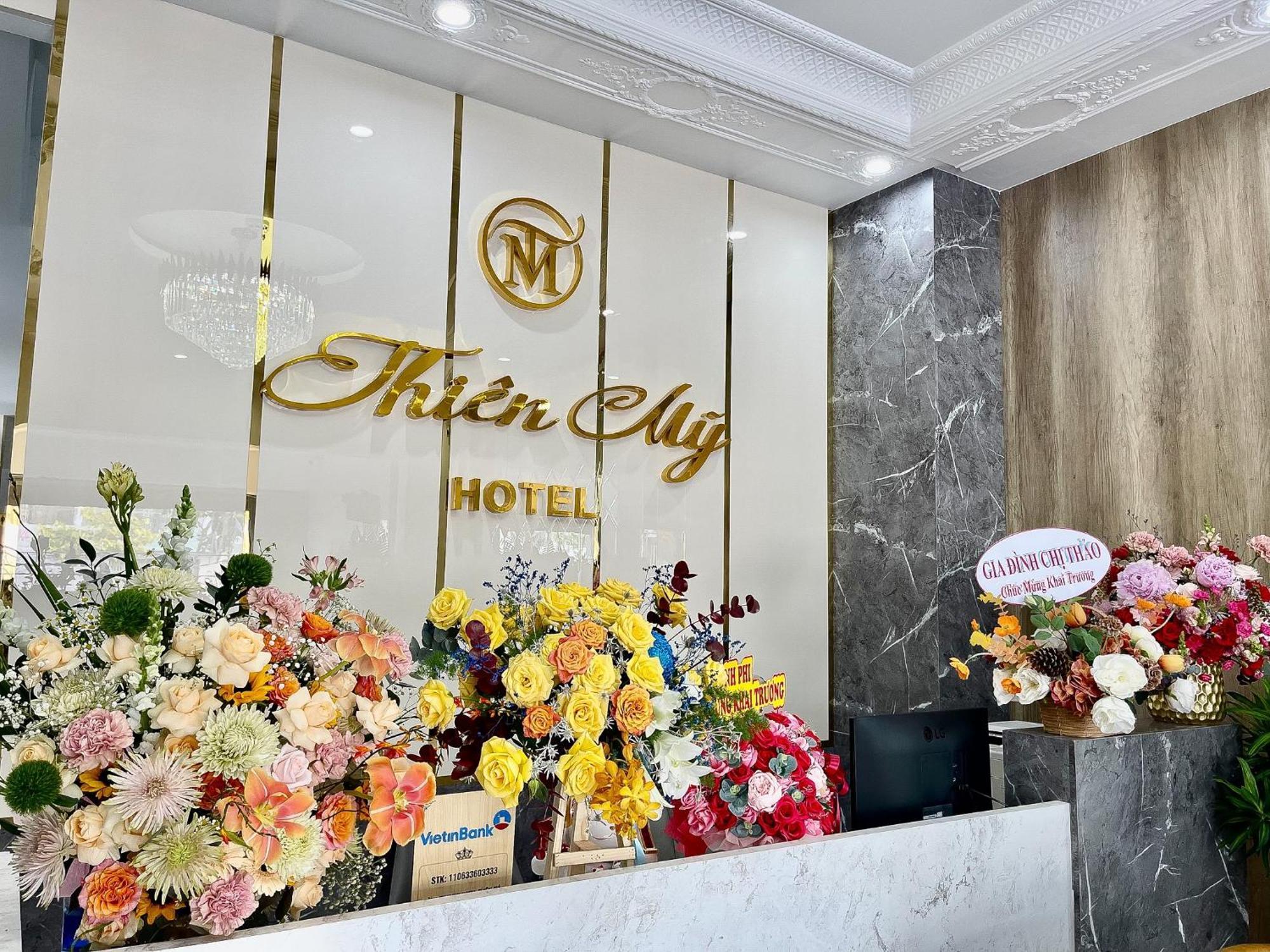Khach San Thien My Hotel Rạch Giá Buitenkant foto
