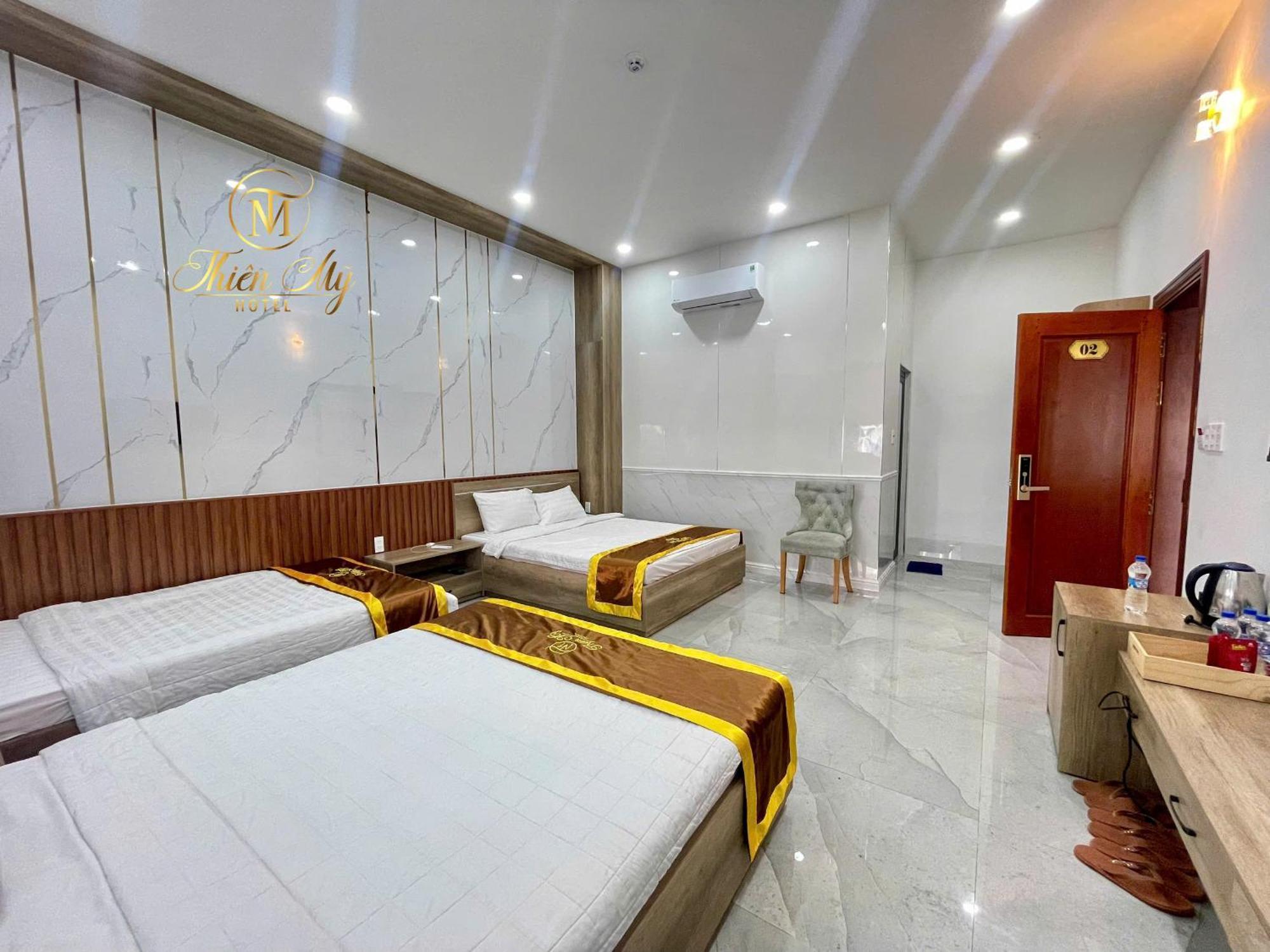 Khach San Thien My Hotel Rạch Giá Buitenkant foto